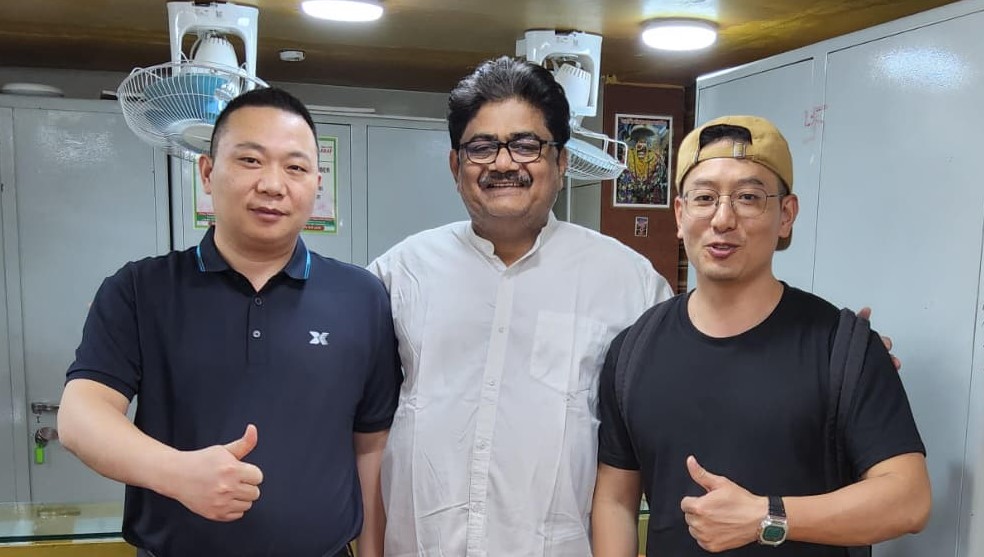 Happy Clients at Prabhune Diamonds & Stones